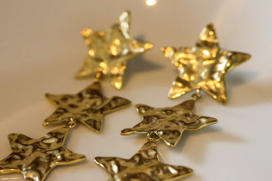 Sternohrringe in Goldoptik